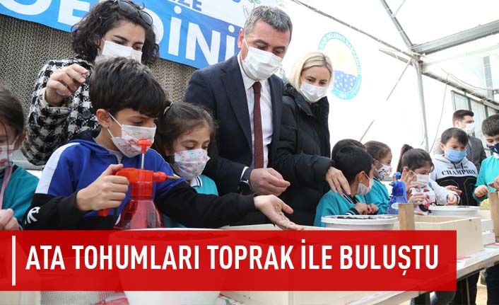 Başkan Ramazan Şimşek ile Minik Eller Toprağa Can Verdi