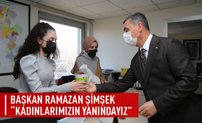 Gölbaşı Belediye Başkanı Ramazan Şimşek Kadın Çalışanlarla Bir Arada