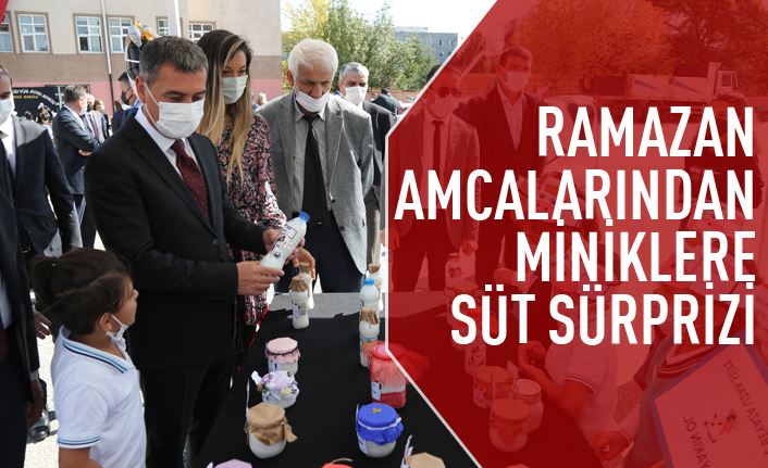 Gölbaşı Belediye Başkanı Şimşek’ten çocuklara süt sürprizi