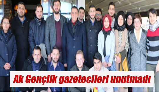 Ak Gençlik yerel basınla bir araya geldi