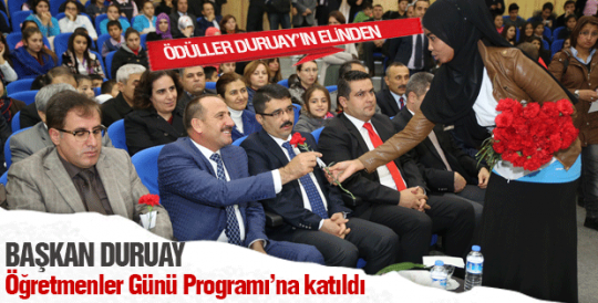 Başkan Duruay Öğretmenler Günü Programı'na katıldı