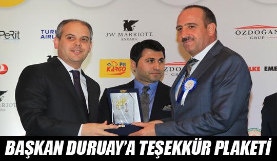 Başkan Duruay’a Teşekkür Plaketi