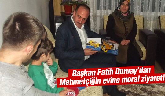 Başkan Duruay'dan Mehmetçiğin evine moral ziyareti