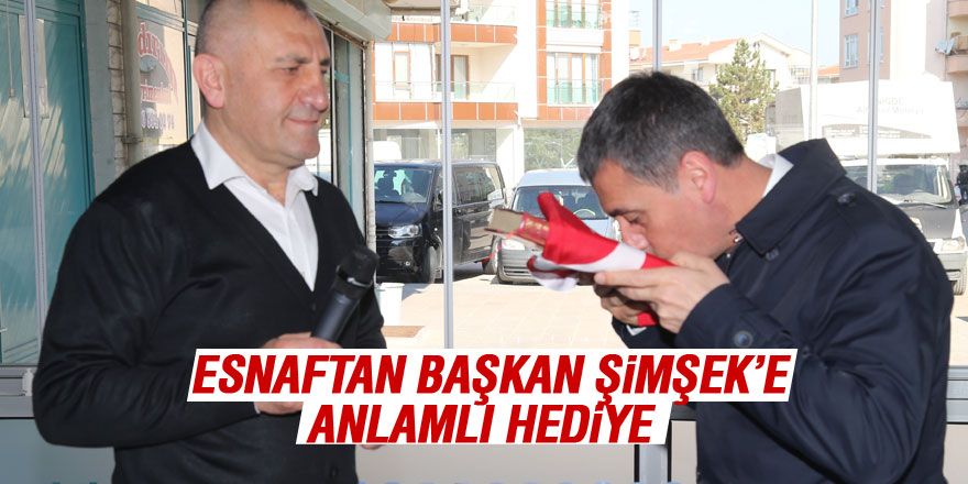 Başkan Şimşek, esnafla kahvaltıda buluştu