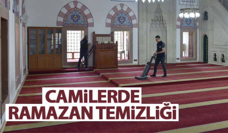 Başkent’teki camilerde temizlik