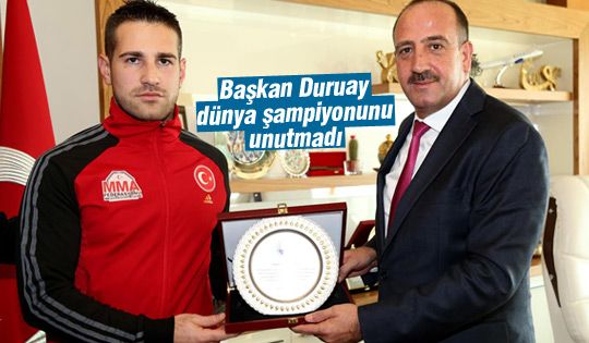 Dünya Şampiyonuna Başkan Duruay'dan Ödül