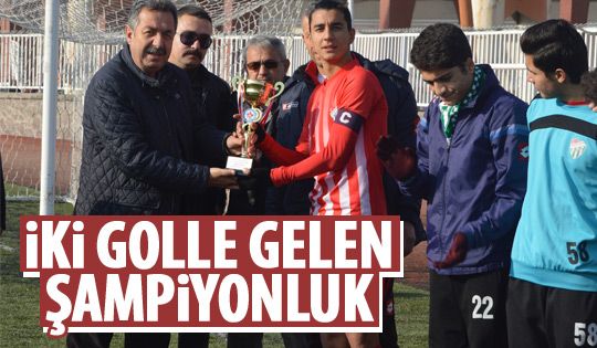 Gölbaşı Belediye Spor şampiyonluğa uzandı