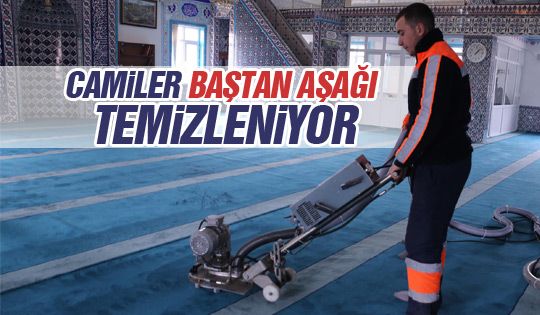 Gölbaşı Belediyesi camileri temizliyor