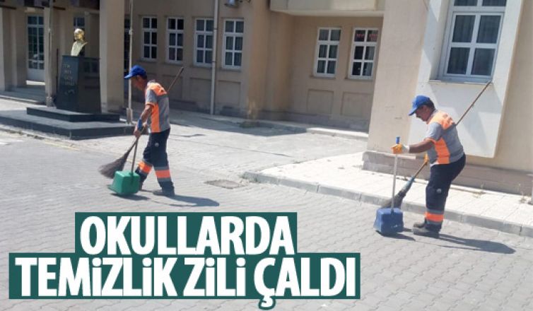 Gölbaşı Belediyesi okulları temizliyor!