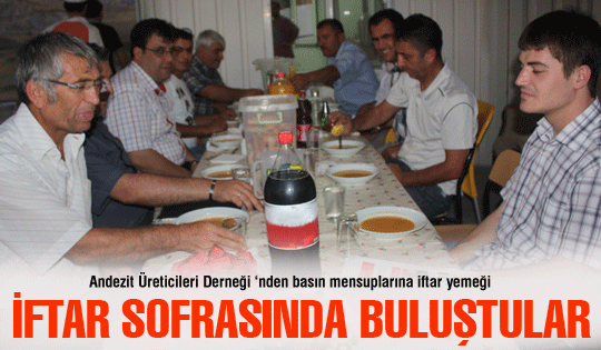 İftar sofrasında buluştular