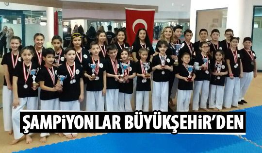 Karate şampiyonları Büyükşehir'den