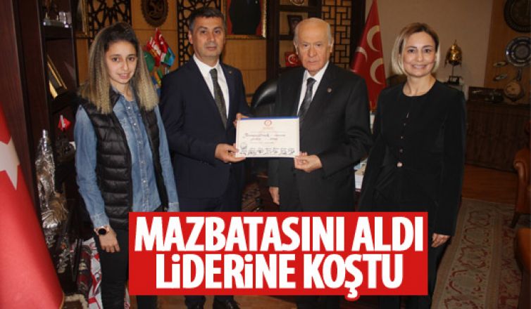 Mazbatasını aldı, Liderine koştu