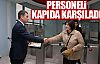 Başkan Şimşek personeli kapıda karşıladı!