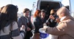 CHP'den öğrencilere aşure ikramı