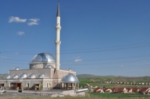 Yunus Emre Camii basına tanıtıldı