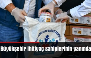 Büyükşehir ihitiyaç sahiplerinin yanında