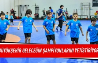 Büyükşehir geleceğin şampiyonlarını yetiştiriyor