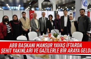 ABB Başkanı Mansur Yavaş iftarda şehit yakınları...