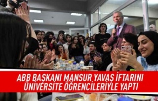 ABB Başkanı Mansur Yavaş iftarını üniversite...