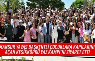 Mansur Yavaş Başkentli çocuklara kapılarını...