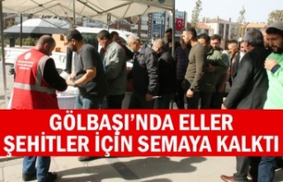 GÖLBAŞI’NDA ELLER ŞEHİTLER İÇİN SEMAYA KALKTI