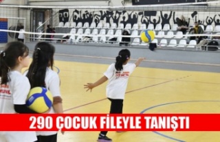 “FABRİKA VOLEYBOL” PROJESİ SAYESİNDE 290 ÇOCUK...