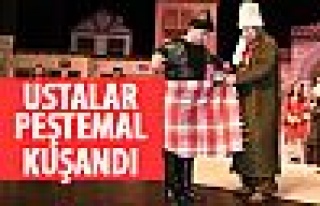 21 yıldır emek veren 6 oyuncu “Peştamal” kuşandı