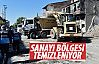 Ata Sanayi'de temizlme ve tahliye çalışması