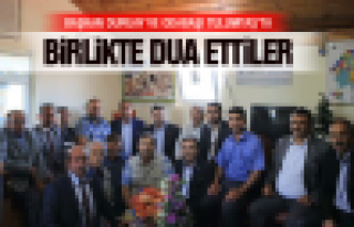 Duruay ve Odabaşı Birlikte dua etti