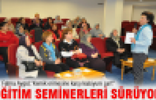 Eğitim seminerleri sürüyor