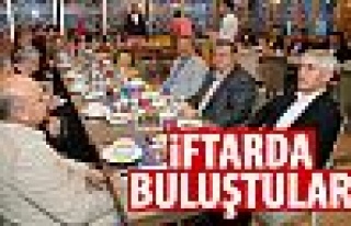 Gölbaşı Belediyesi meclis üyeleri iftarda buluştu