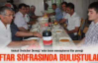 İftar sofrasında buluştular