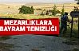 Mezarlıklara bayram temizliği