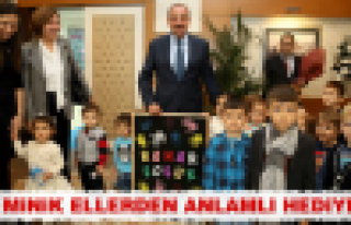 Minik ellerden anlamlı hediye