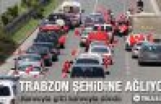 Trabzon şehidini konvoyla karşıladı - Video