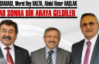 YILLAR SONRA BİR ARAYA GELDİLER