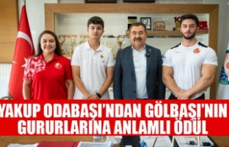 YAKUP ODABAŞI’NDAN GÖLBAŞI’NIN GURURLARINA ANLAMLI ÖDÜL