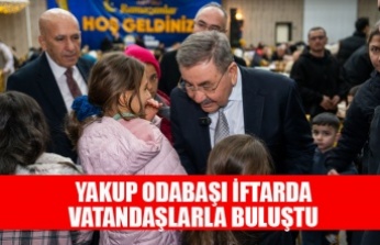 YAKUP ODABAŞI İLK İFTARINI VATANDAŞLARLA BİRLİKTE YAPTI