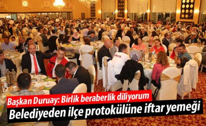 Başkan Duruaydan ilçe protokole iftar yemeği