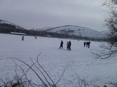 Bir tarafta eğlence, bir tarafta mücadale