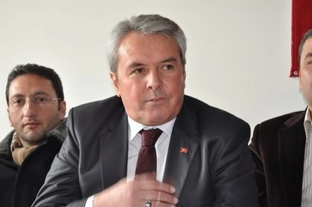 Aksoy adaylığını açıkladı