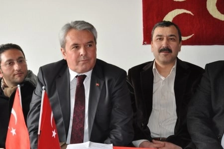 Aksoy adaylığını açıkladı