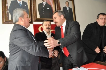 Aksoy adaylığını açıkladı