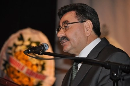 Tek aday, tek isim Mahmut aksoy