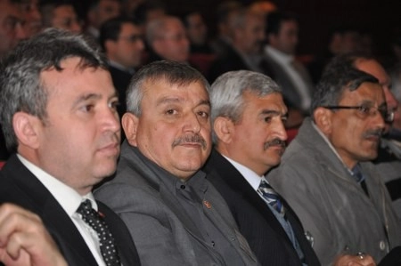 Tek aday, tek isim Mahmut aksoy