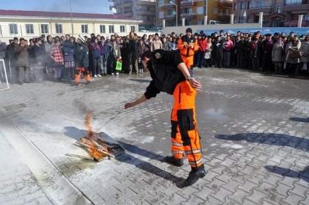 Deprem ve yangın tatbikatı