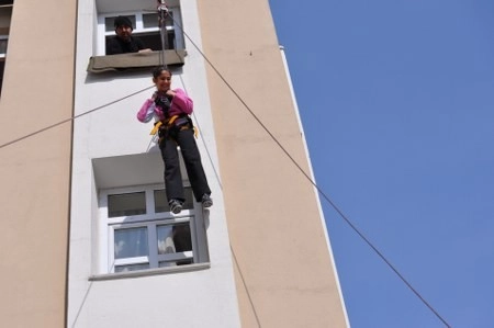 Deprem ve yangın tatbikatı