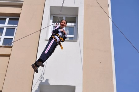 Deprem ve yangın tatbikatı