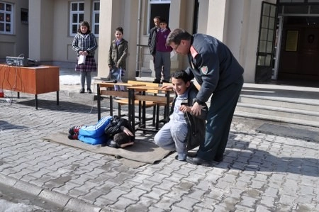 Deprem ve yangın tatbikatı