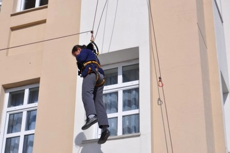 Deprem ve yangın tatbikatı